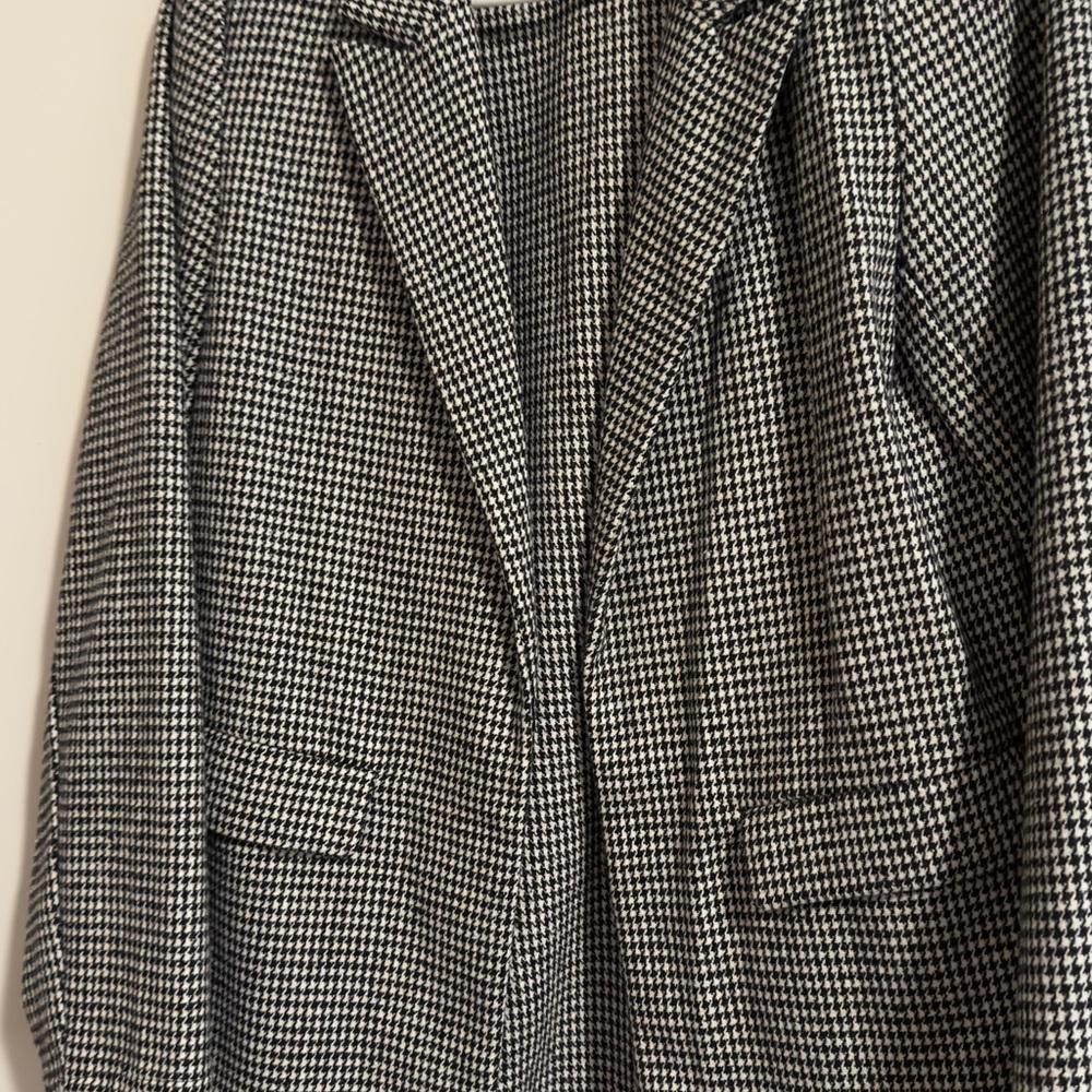 SHEIN - Picture 2 of 2